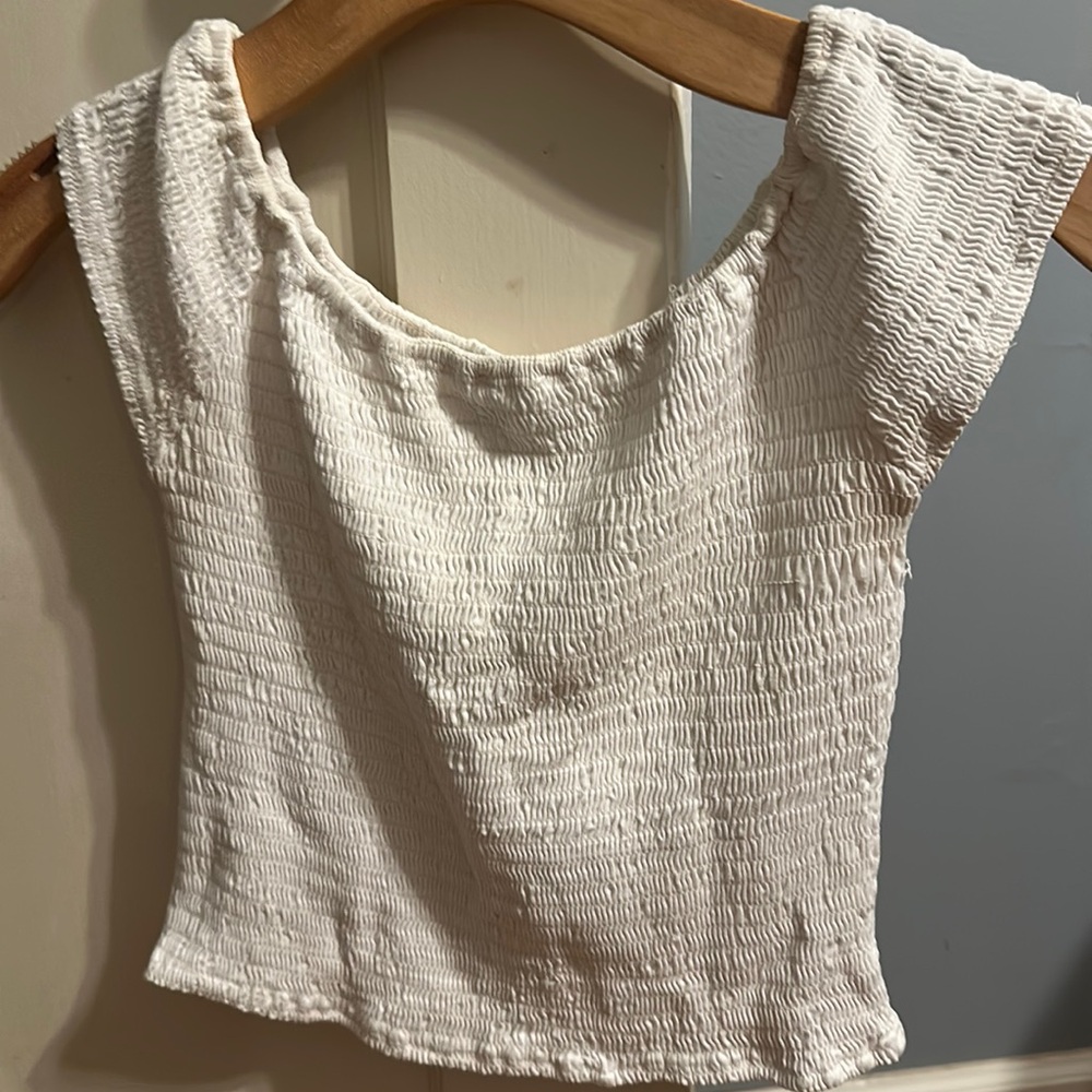 Brandy Melville crop top